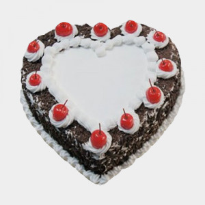 heart-shaped-black-forest-cake